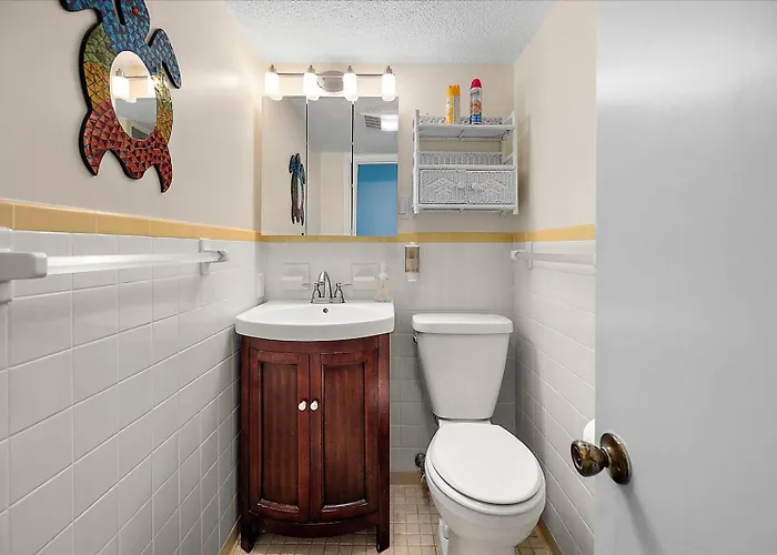 2 Bedroom, 3rd Floor With Great Views! Holiday home Ocean City